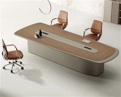 Tavolo da conferenza per sala riunioni Premium con accesso elettrico integrato